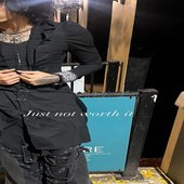 w.jpg