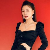 Zhang Yuqi