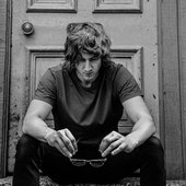 Dean Lewis