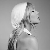 ariana grande