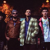 Houndmouth_Background-001.jpg