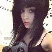 caru >_<