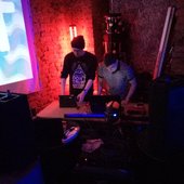 live in HXGN