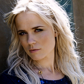 Ilse DeLange