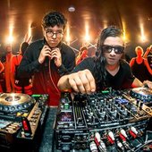 Skrillex & Alvin Risk