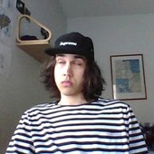 0002213194_10.jpg