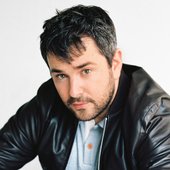 alex-brightman-1-1200x1200.jpeg