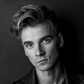 Joe-Sugg.-Credit-Trevor-Leighton-2.jpg