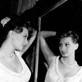 Sophia Loren (5).jpeg