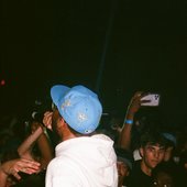 ‎