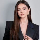 #selenator #selenagomezedits.jpg