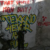 Tekkno 4ever and punk graffiti