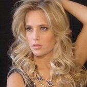 Luisana Lopilato