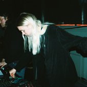 Puce Mary & Rodger Stella.jpg