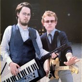 Image of 80s band, Mainframe