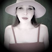 Paulina-Fae-2022-4.jpg