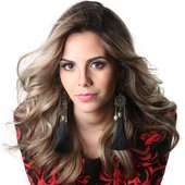 Cantora sertaneja Mariana Fagundes abrirá com show a Itaquipesca 2015.jpg
