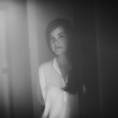 Julianna Barwick b&w