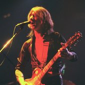 Mick Ralphs – guitars, backing vocals, keyboards (1973–1982, 1986–1999, 2008–present) Bad Company 