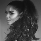 b&w