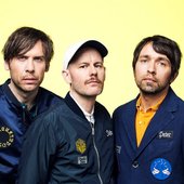 peterbjornjohn_02.jpg