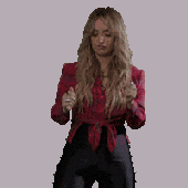 Lainey Wilson Gif