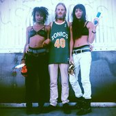 Thomas & The Queens