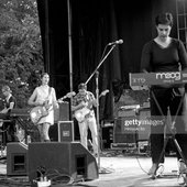 Stereolab performing at Battery Park on June 3, 2000. Morgane Lhote, Mary Hansen, Tim Gane and Laetitia Staedler