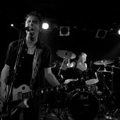 Distortion Tamers (live photo - b/w)