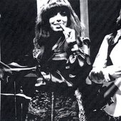 Mariska Veres