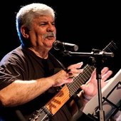 dori caymmi