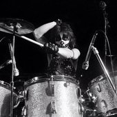 Peter Criss. On the drummmmmms!