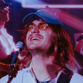 GuitarHeroBat 的头像