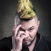 chacal-look.png