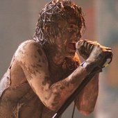 nine-inch-nails-woodstock-94-2.jpg