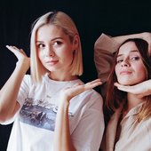 Gabrielle Aplin & Nina Nesbitt