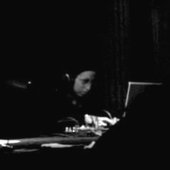 Live Performance: Sol Rezza