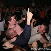During 7Seconds' \"Young 'Till I Die\"