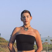 elishéva apple music cover