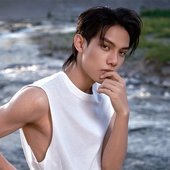 【UNIQUE_MAG】