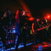 Kuroi live