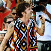 Saulo_Fernandes_na_Banda_Eva_2013.jpg