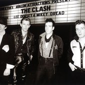 The Clash - Topper, Paul, Mick, Joe _Cartel_Lee Dorsey+Mikey Dread__Foto Bob Gruen.jpg