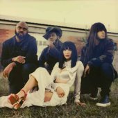 Khruangbin & Leon Bridges