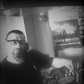 TECH C  DJ