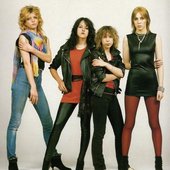 ob_47e91a_kelly-johnson-girlschool-02.jpg