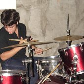 Leo = Drums