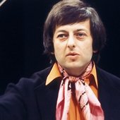 Young Andre Previn conducting