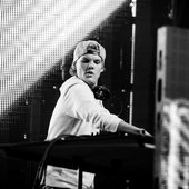 Avicii Wallpaper