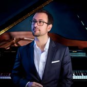 Enrique Lázaro